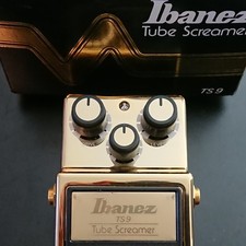 Gold limited boxed - -,