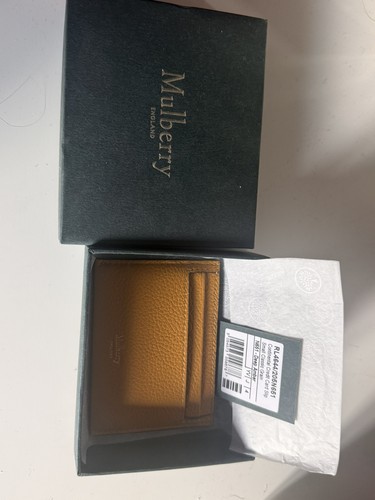 Mulberry yellow credit card - credit,