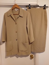 Wallis Ladies 2-Piece Skirt Suit, Beige/Camel Soft, Long Skirt, Smart