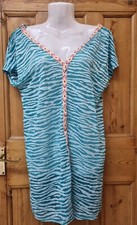 Ladies Top (Beach) Size Small