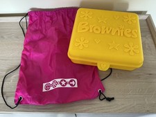 GIRL GUIDE BROWNIES GUIDES