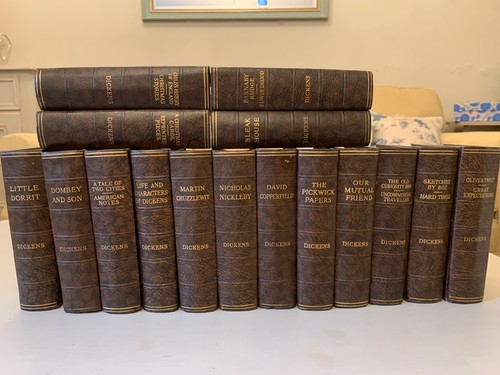 Charles dickens book set - 16,