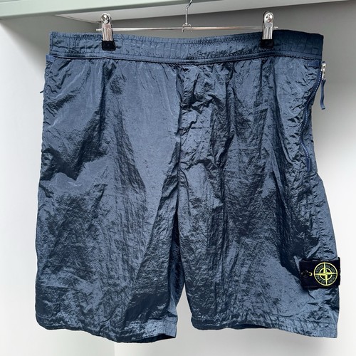 Stone island cargo shorts - island,