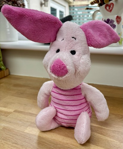 Disneyland paris piglet - paris,