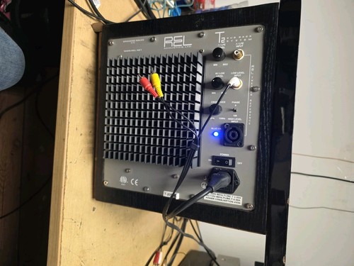 Rel powered subwoofer - rel, sub