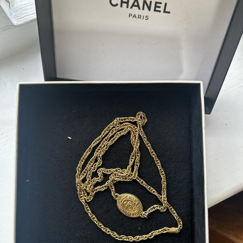 Chanel vintage chaine medaille - chanel,