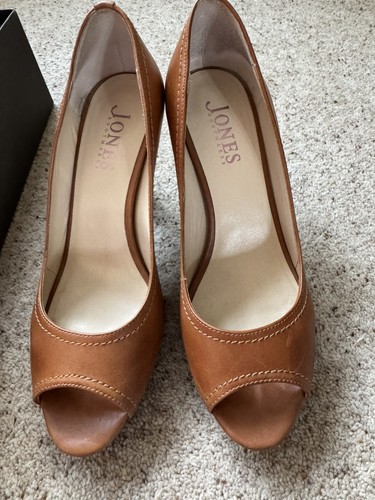 Jones bootmaker tan peep toe - tan,
