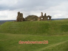 PHOTO  SANDAL CASTLE WAKEFIELD