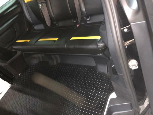 Mercedes vito black cab 2011 - black,