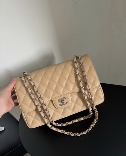 Chanel jumbo classic - chanel, flap