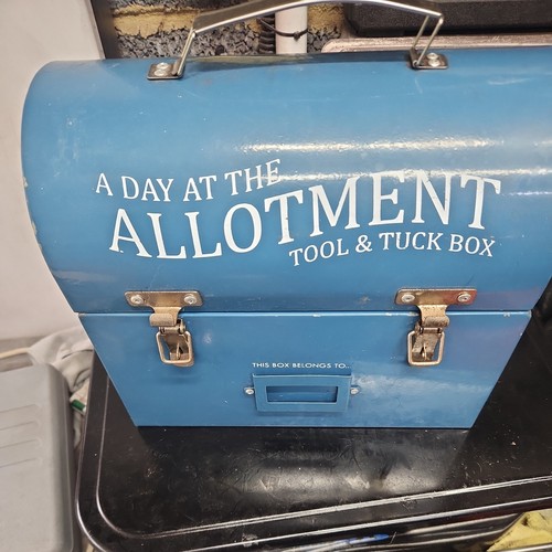 Day the allotment tool - day,
