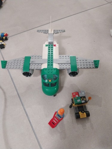 Lego city 60101 airport cargo - 60101,