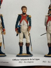 Le Cimier  - Officer, Line Infantry holding bicorne          90mm Metal PS2