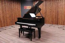 Yamaha C3 Grand Piano 6'1"