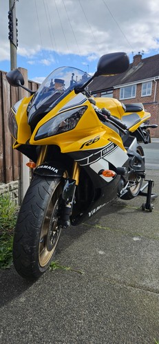 Yamaha yzf 2016 - yzf,