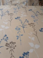 NON VINTAGE Globaltex  Cotton  FLEURS    4 Mtrs