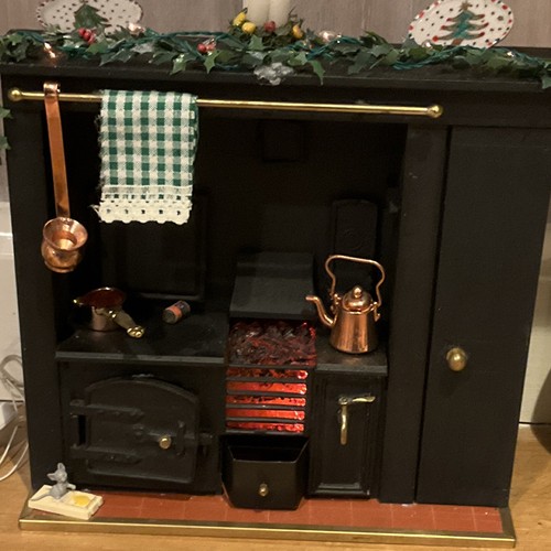 Black dollhouse miniature - black, 1:12