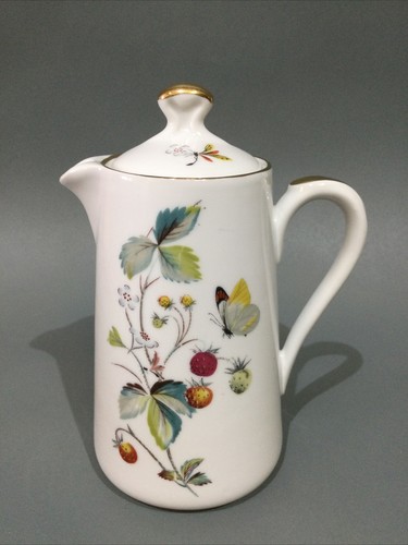 Royal worcester porcelain - royal,