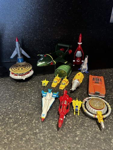 Thunderbirds vehicles bundle - thunderbirds,