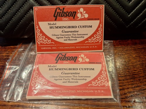 Gibson hummingbird custom - gibson,