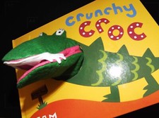 Crocodile Puppet Book NEW Story and Hand Puppet Crunchy Croc by Sam Lloyd