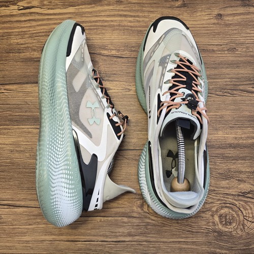 Under armour echo slipspeed - under,