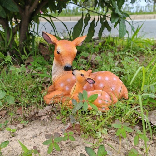 Resin deer figurine mother - deer,