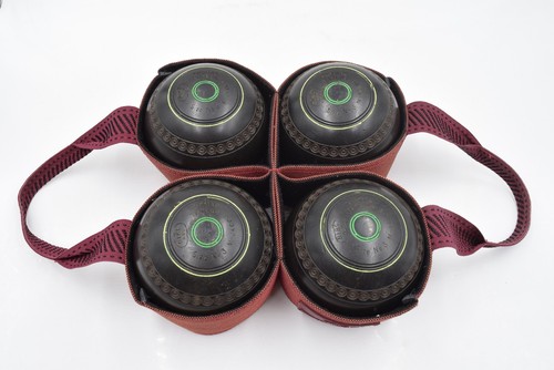 Thomas taylor lawn bowls set - thomas,