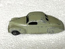 Rare pre-war Dinky 39c Lincoln Zephyr from 1939 - with gold lacquered base plate