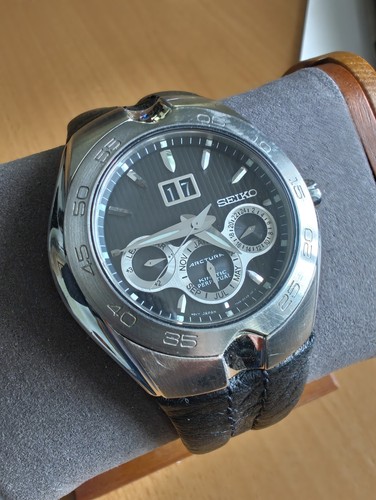 Seiko kinetic perpetual - seiko,