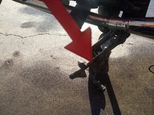 GU31430381 STAND / KICKSTAND /