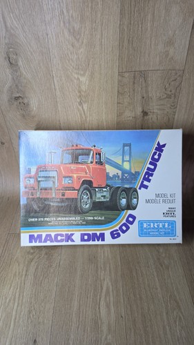 Vintage ertl mack - ertl, 600
