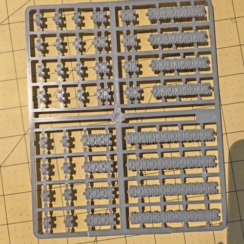 Leman russ tank tracks full - leman,