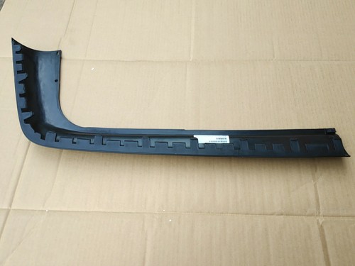 Front bumper spoiler trim for