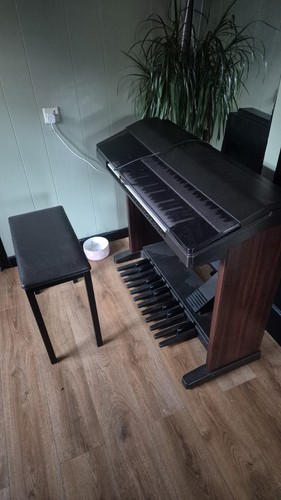 Yamaha electone electric - yamaha,