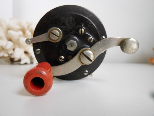 Penn sea scamp bakelite - scamp,