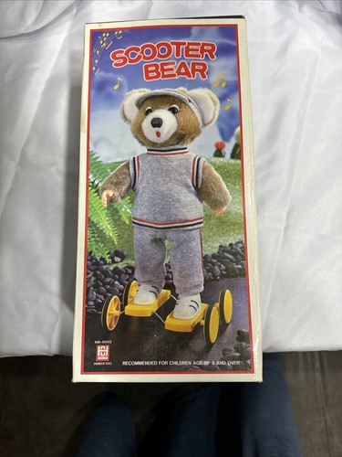 Rare 1980 scooter bear - scooter,