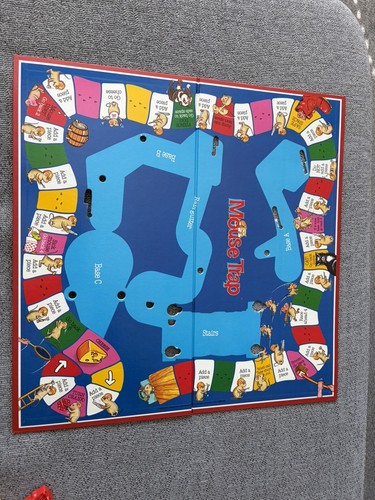 Mouse trap game 1986 - mouse,