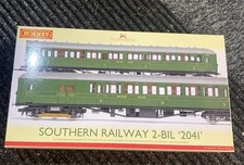 Hornby R3161B Southern Green