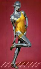 Female Robot by Hajimi