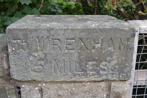 Photo 6x4 old milestone - old,