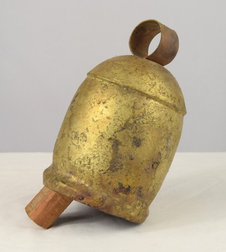 Vintage rustic metal cow - cow, bell
