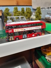 Corgi 1/76 Diecast BUS NEW ROUTEMASTER  ROUTE 9