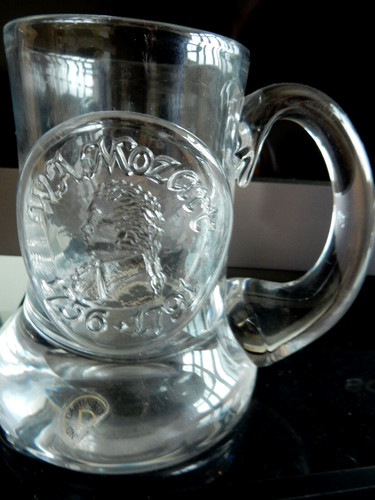 Dartington glass beer - glass, tankard