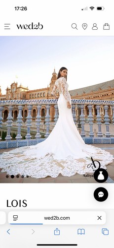 Ivory lace wedding dress size - ivory,