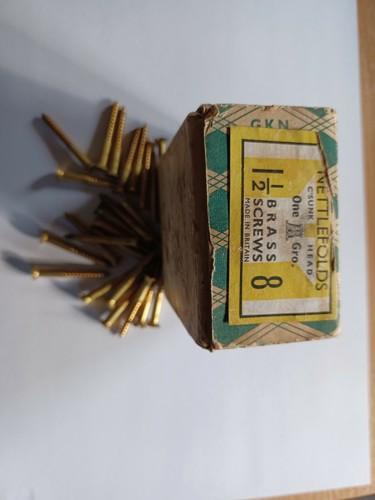 Nettlefolds brass screws 8 - brass, no