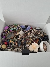 Joblot broken jewellery - joblot,