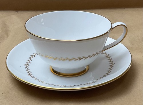 Vintage elegant royal tuscan - 1,