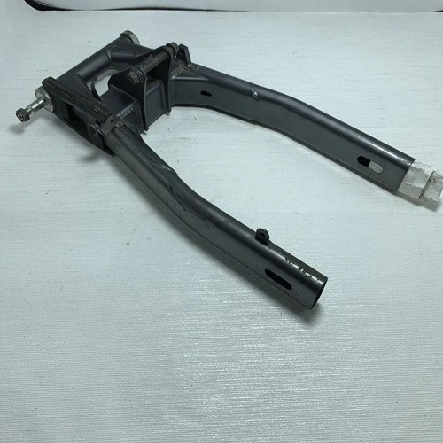 Swingarm with bolt chain guide - with,