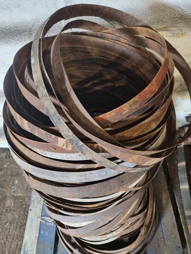 Reclaimed metal whisky wine - reclaimed,